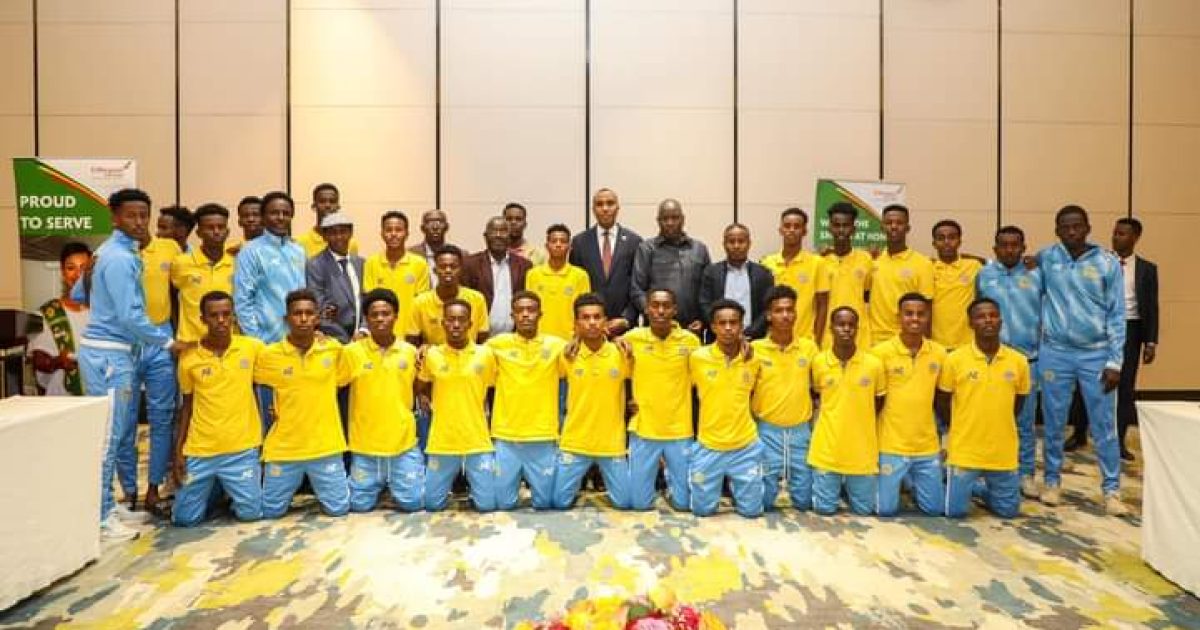 Ra’iisul Wasaare Xamse Oo U Hambalyeeyay Xulka Qaranka Ee Da’yarta Ka Yar 17 Sano