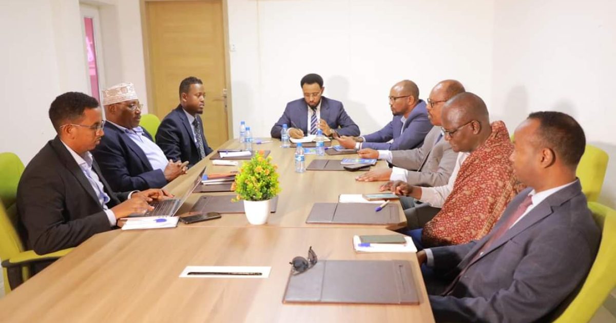 Muqdisho Oo Shir Ugu Furmay Wasiirada Shaqada Iyo Arrimaha Bulshada