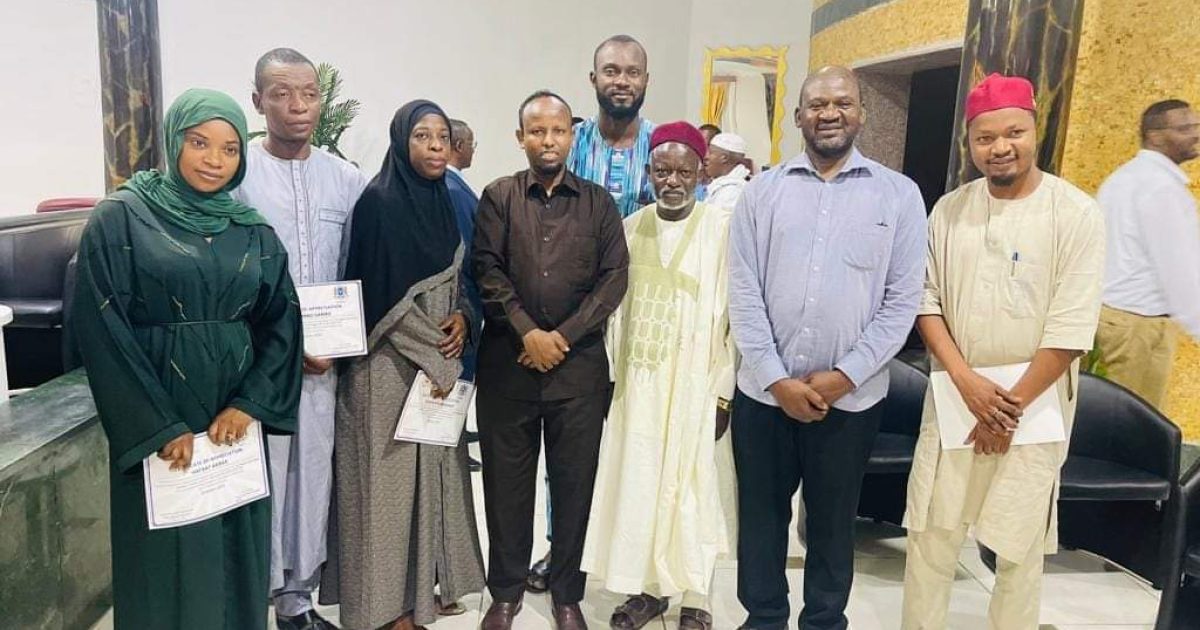 Wasiirka Caafimaadka Soomaaliya Oo Sagootiyay Khaqaatiir Qaliimo Ka Fuliyay Dalka “SAWIRRO”