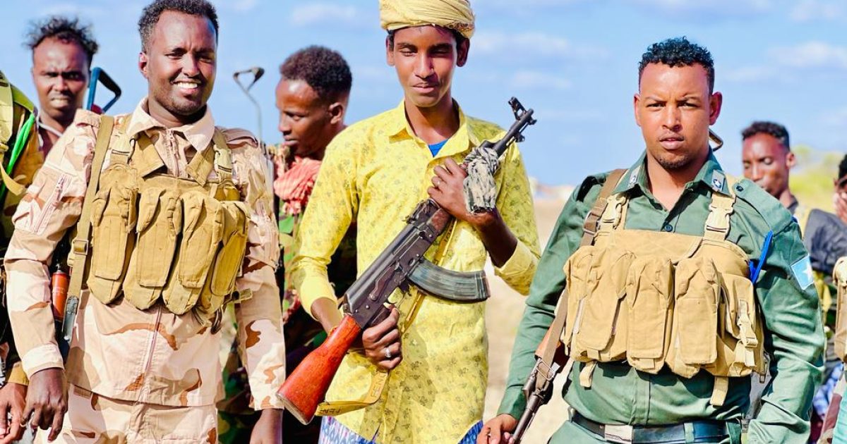 Cabdisamad Oo Ka Tirsanaa Argagixisada Al-Shabaab Oo Isku Soo Dhiibay Ciidanka Xoogga