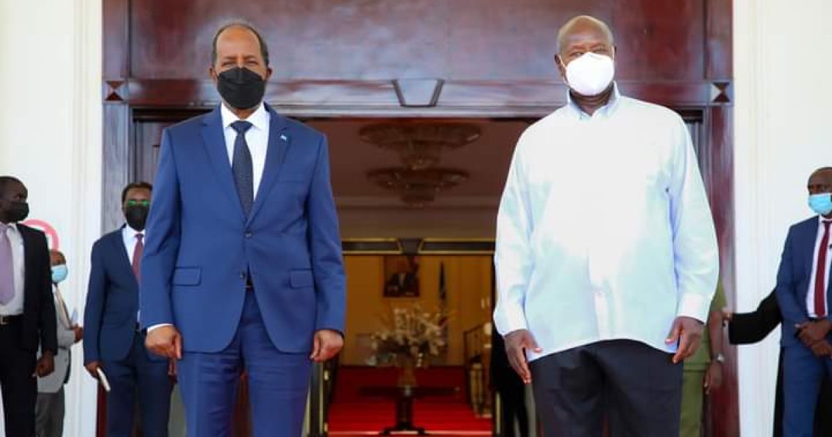 Madaxweynaha JFS Oo Kulan La Qaatay Dhiggiisa Dalka Uganda