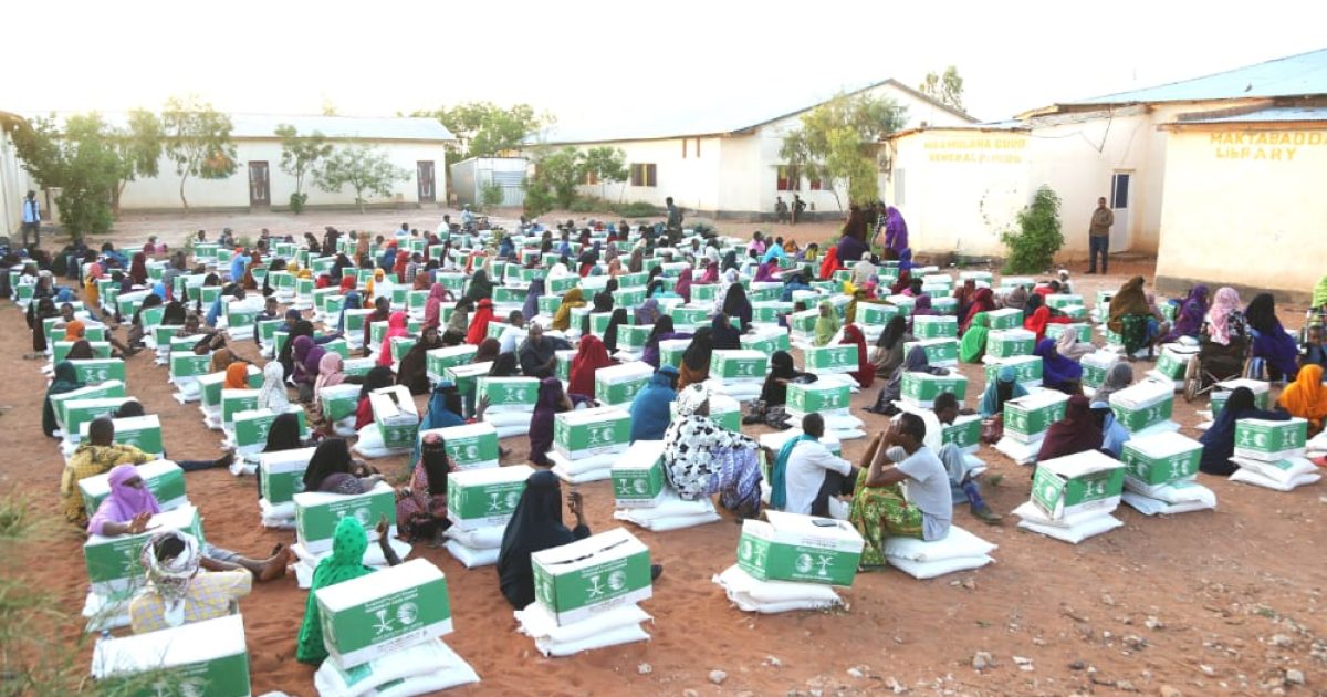 Deeq Rashi ah Oo La Gaarsiiyay Dadka Dagan D.Buuhoodle