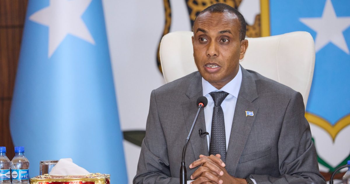 Ra’iisul Wasaare Xamse Oo Ka Tacsiyeeyay Qaraxii Ka Dhacay Baladweyne