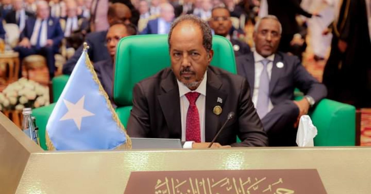 Madaxweyne Xasan Sheekh Oo Ka Qeybgalay Furitaanka Shir-Madaxeedka Jaamacadda Carabta