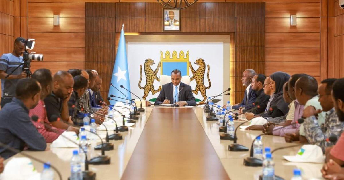 Ra’iisul Wasaare Xamse Oo Kulan La Qaatay Dhaqaatiirta Jabuuti “SAWIRRO”