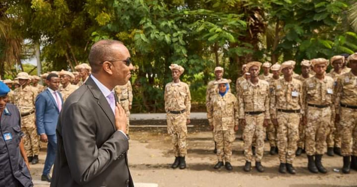 Ra’iisul Wasaare Xamse Oo Booqday Kuliyadda Lagu Tababaro Ciidanka Booliiska Soomaaliyeed