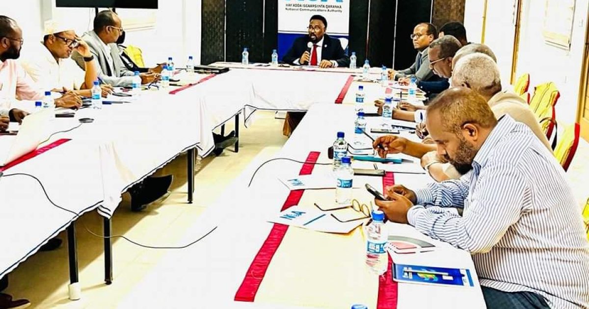 Wasiirka Isgaarsiinta Oo Furay Shirka Wada-xaajoodka Shirkadaha Isgaarsiinta Dalka