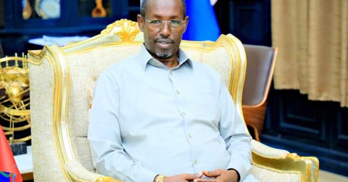 Duqa Muqdisho oo la kulmay Duqa Caasimadda Dhuusa-Mareeb