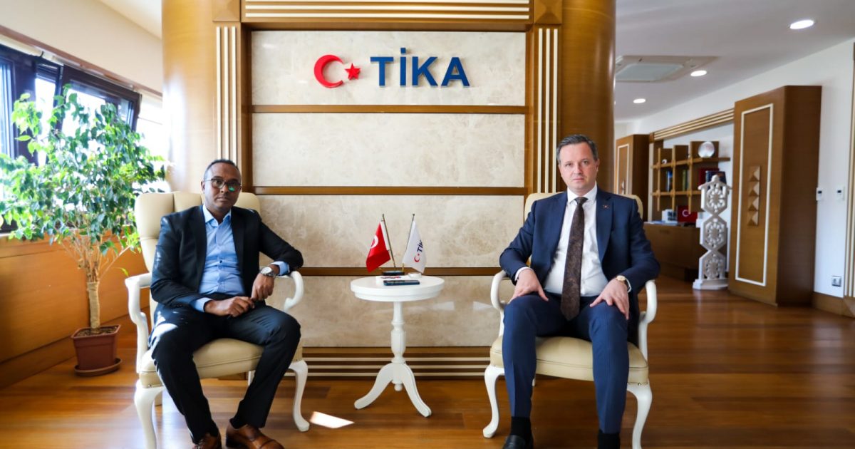 Guddoomiye Maxamuud Macalim oo Ankara kula kulmay Guddoomiyaha Hay’adda TIKA