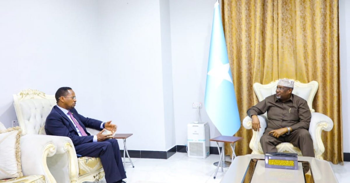 Guddoomiyaha golaha shacabka oo kulan sagootin ah la qaatay Danjiraha xilka baneynaya ee Itoobiya