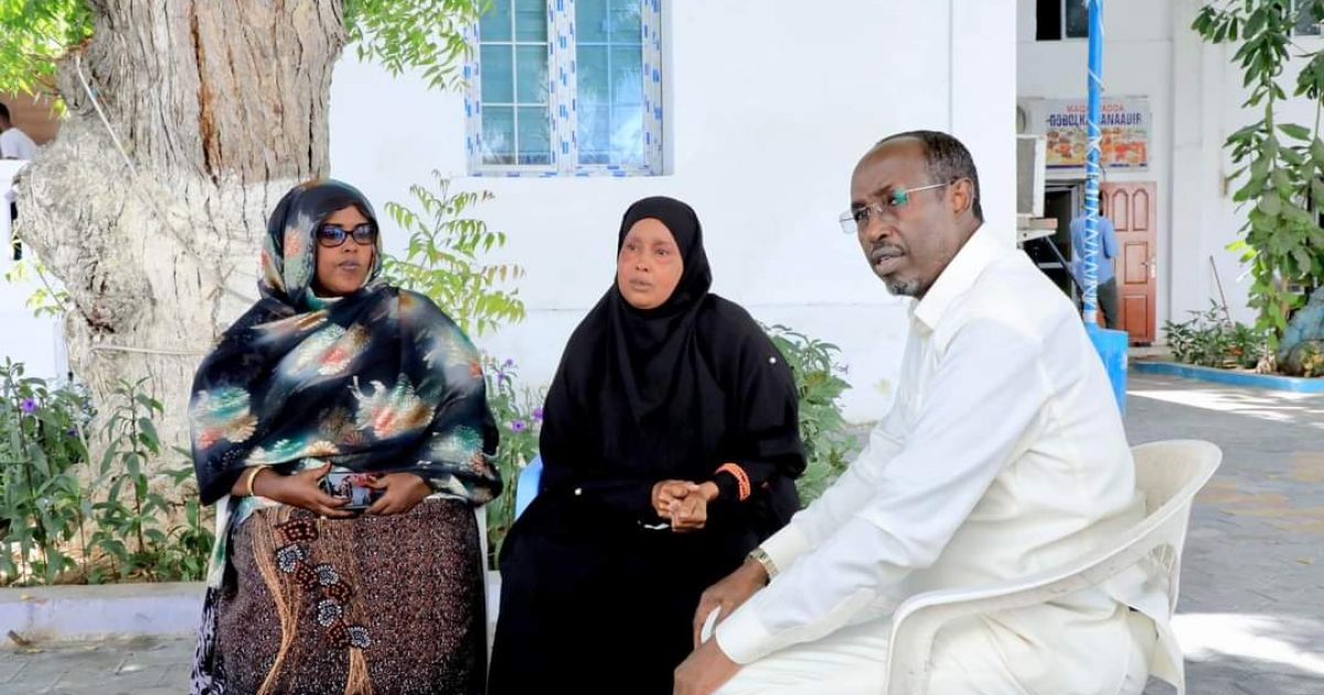 Duqa Muqdisho Oo Kulan La Qaatay Hooyo Deeqo Maxamed