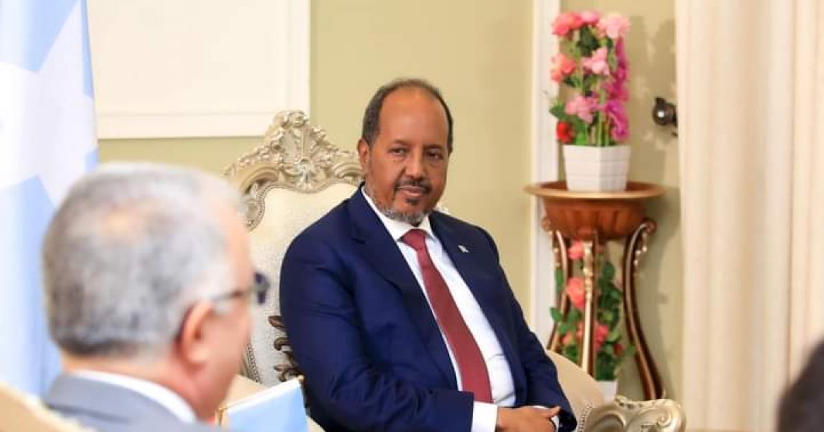 Madaxweyne Xasan Sheekh oo kulan sagootin ah kula qaatay Villa Soomaaliya Safiirka Dalka Turkiga