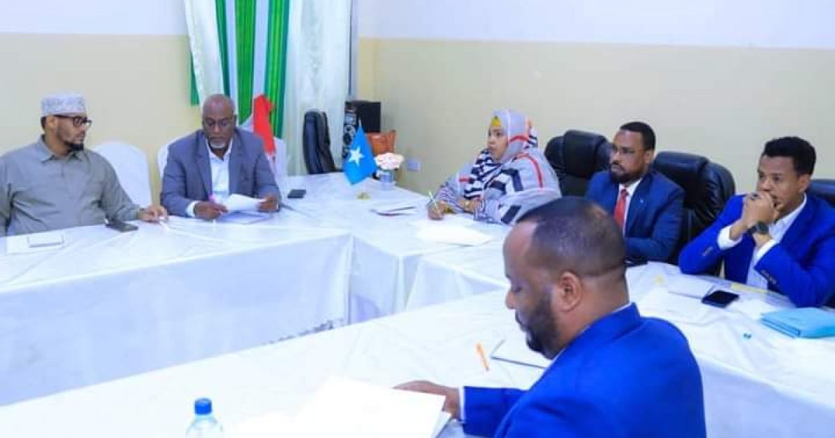 Guddiga Kheyraadka Baarlamaanka JFS oo Muqdisho uga furmay tababar “SAWIRRO”