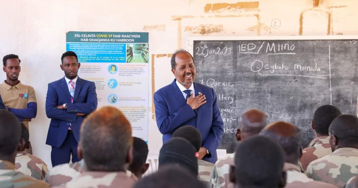 Madaxweynaha dalka oo kormeeray xarunta tababarka Ciidanka qeybta taliska 60aad 