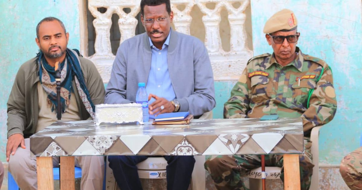 Madaxweynaha Galmudug oo shir gudoomiyay Kulan looga hadlayay adkeynta amniga Degmada Xarardheere.