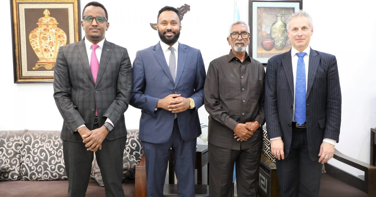 Guddoomiyaha Aqalka Sare oo kulan la qaatay Ergeyga gaarka ah ee Dowladda Finland