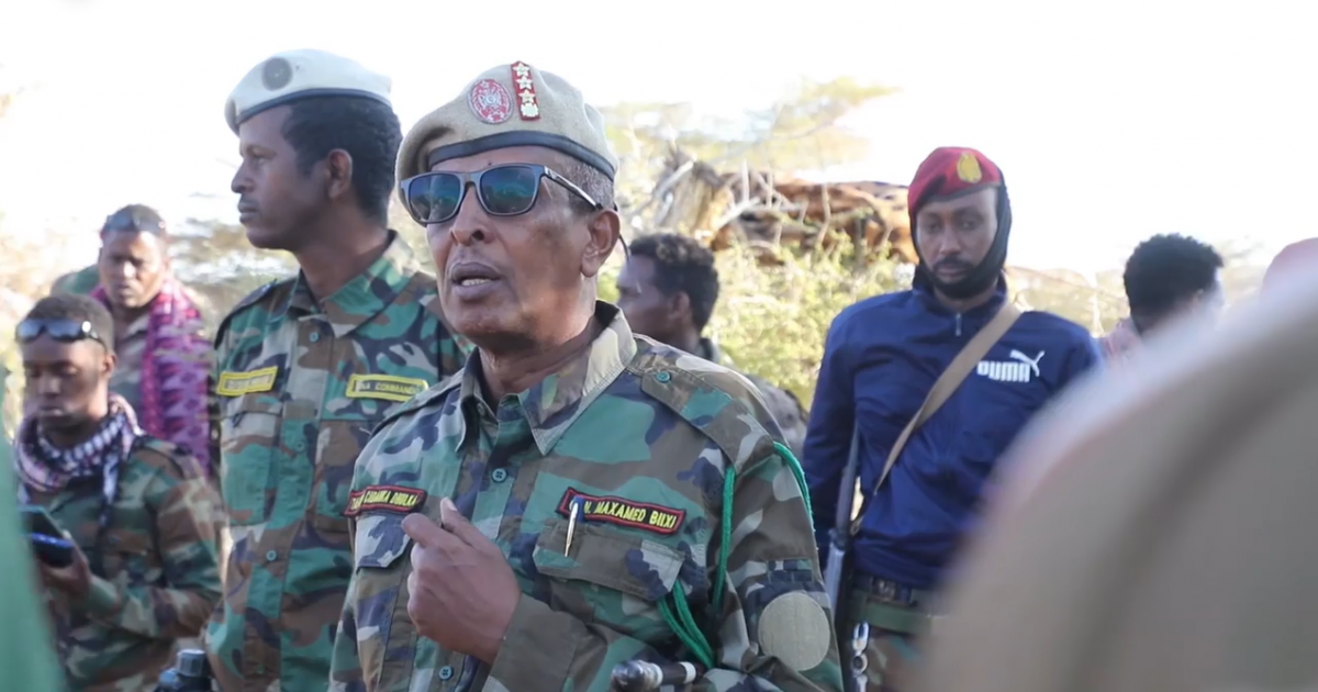 Taliyaha Ciidanka Dhulka oo booqday goobihii laga xoreeyay Khawaarijta