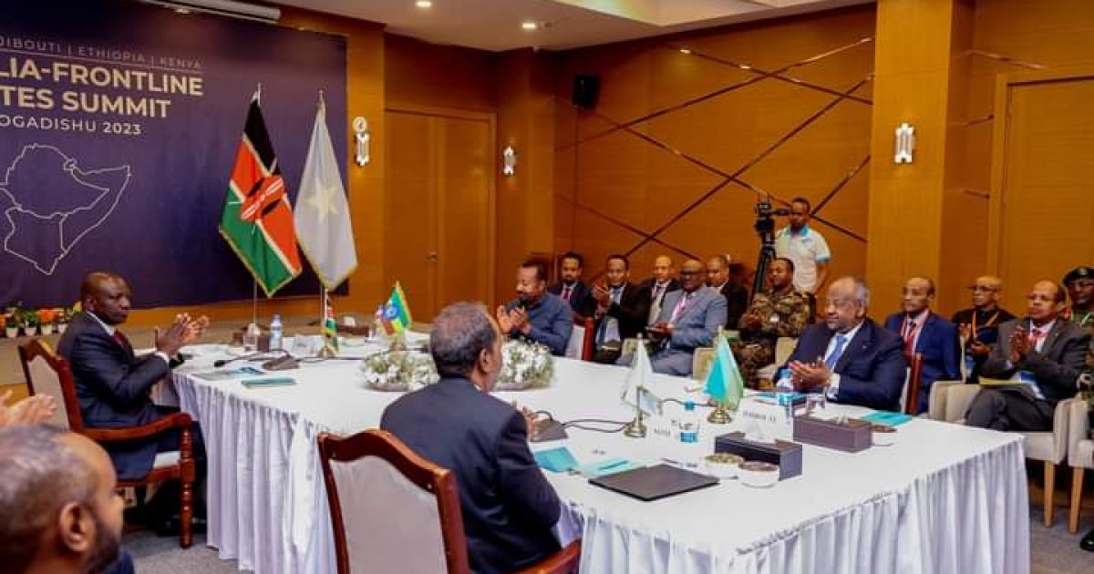 Madaxweynaha JFS oo Guddoomiyay Shirka Dalalka jiidda-hore ee dagaalka khawaarijta Al-Shabaab