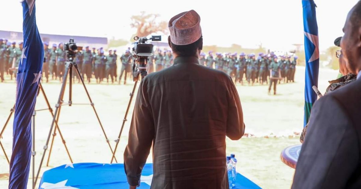 Madaxweynaha Jubaland oo tababar u soo xiray qaar kamid ah Ciidanka Booliiska Jubbaland