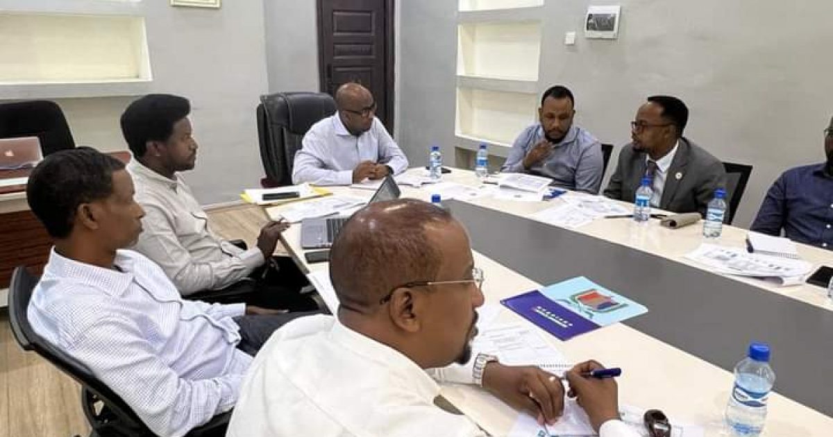 Dardargelinta iyo sare u qaadidda dakhliga Caasimadda oo laga shiray “SAWIRRO”