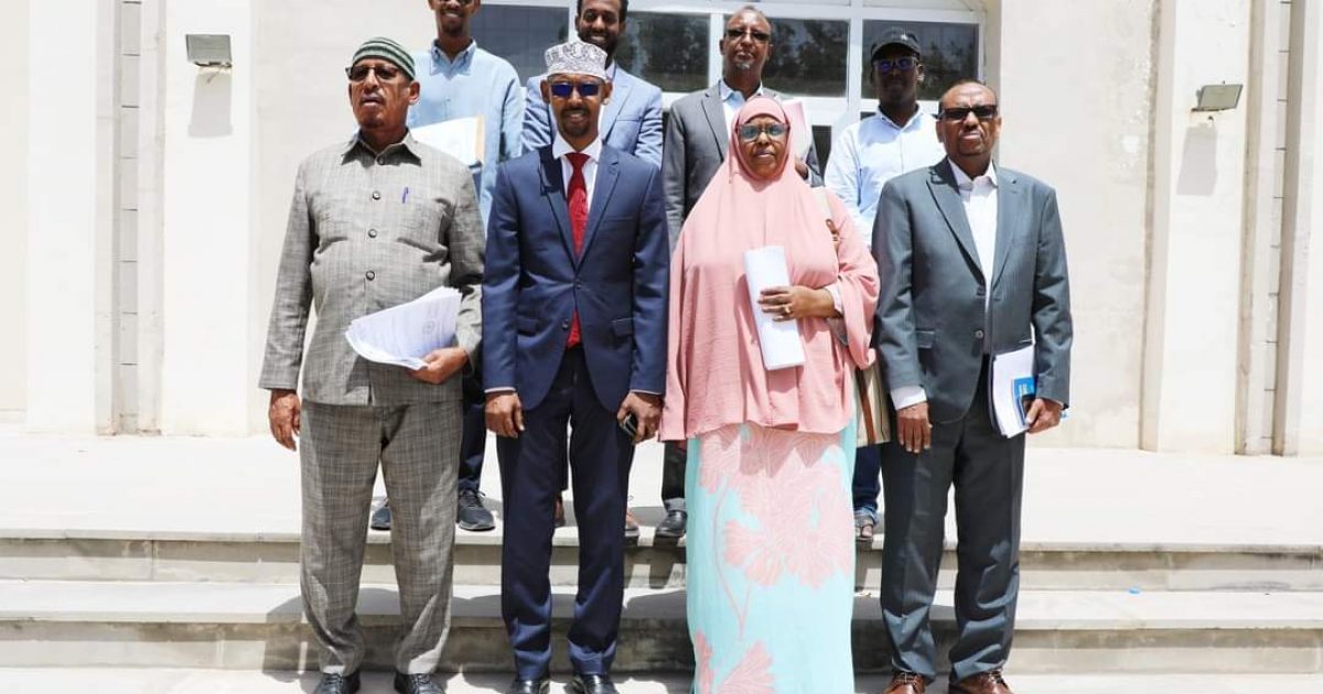 Guddiga Khayraadka Qaranka ee Aqalka Sare oo xafiiskooda ku qaabilay Wasiirka Tamarta 