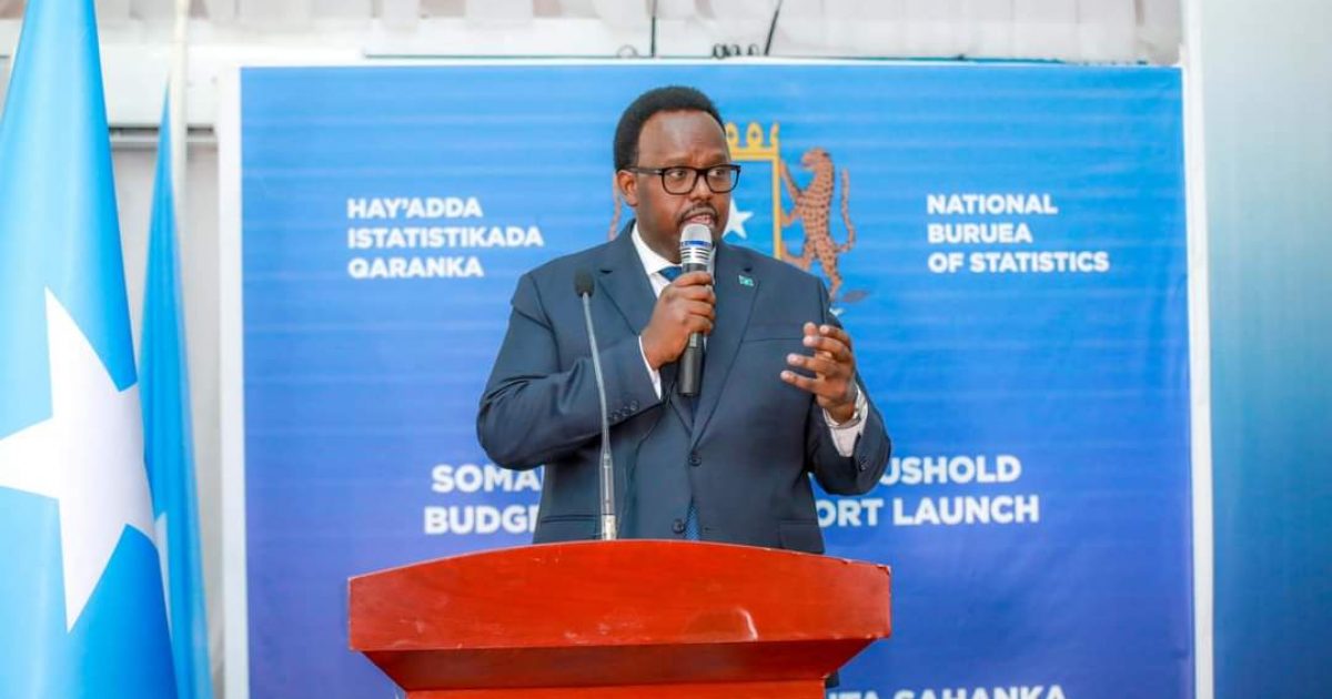 R/W Ku-xigeenka Dalka oo daah furay bandhigga Warbixinta miisaaniyadda Qoysaska Soomaaliyeed