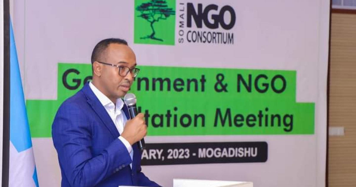 Guddoomiyaha Hay’adda Maareynta Musiibooyinka Qaranka oo ka qeybgalay shir muhiim ah