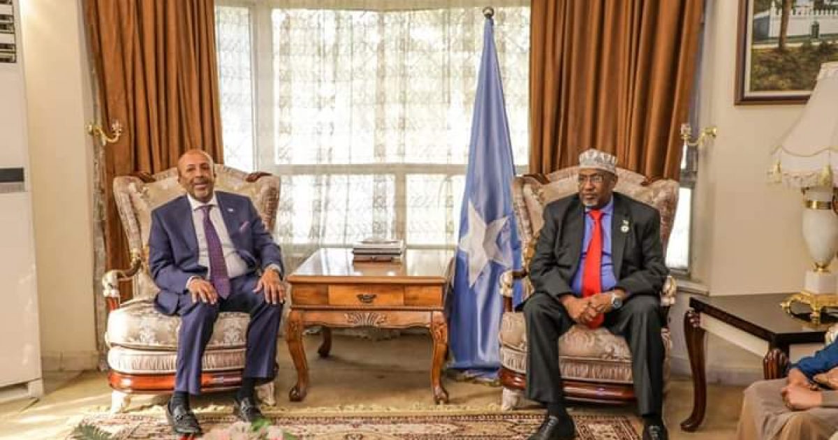 Guddoomiyaha Golaha Shacabka oo booqday Safaaradda Soomaaliya ee dalka Ciraaq “SAWIRRO”