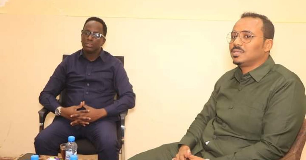 Guddoomiye ku-xigeenka Amniga gobolka Banaadir oo shirguddoomiyey kulanka degmooyinka gobolka Banaadir