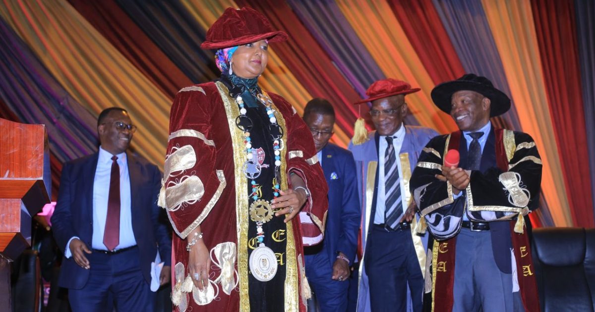 Guddoomiyaha Cusub ee Jaamacadda Bariga Afrika ee Dalka Uganda oo la caleema saaray “SAWIRRO”