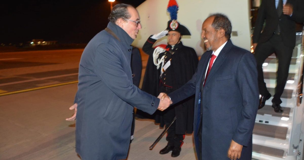 Madaxweyne Xasan Sheekh oo gaaray Rome