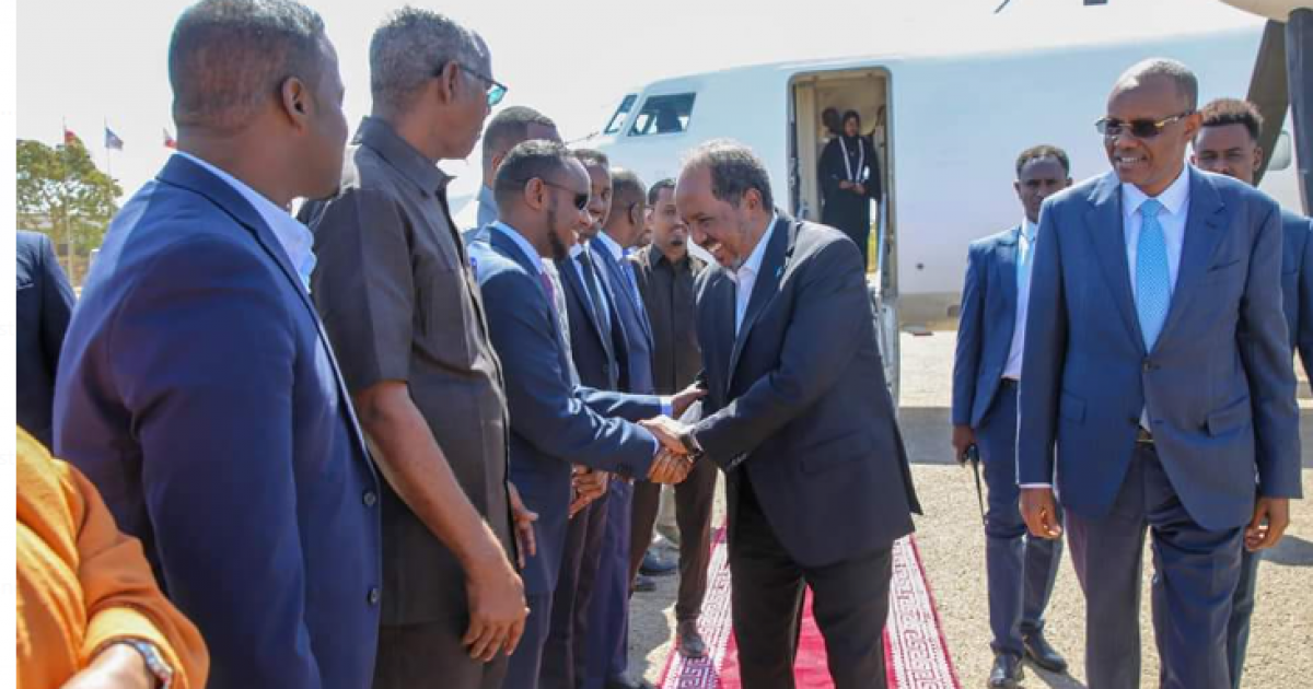 Madaxweynaha JFS iyo wafdi uu hoggaaminaayo oo gaaray Baydhabo