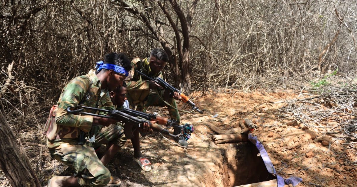 Khawaarijta oo looga daba tegay gododkii ay ku dhuumaleysanayeen+Sawirro