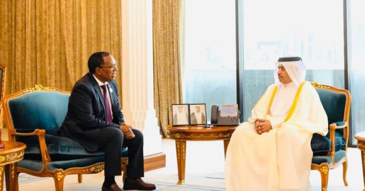 Wasiirka Maaliyadda X.F.S oo Dooxa kula kulmay dhiggiisa Qatar