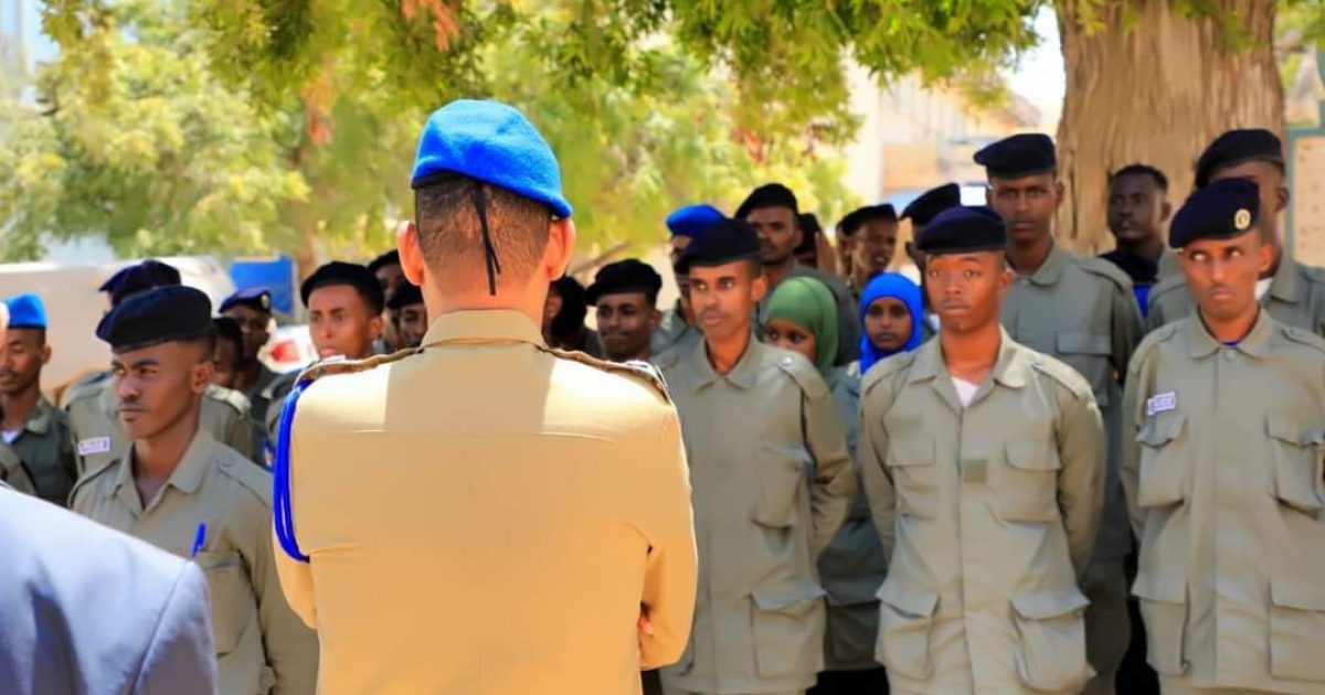 Taliyaha Ciidanka Booliska Soomaaliyeed oo kormeeray xarunta Janaraal kaahiye
