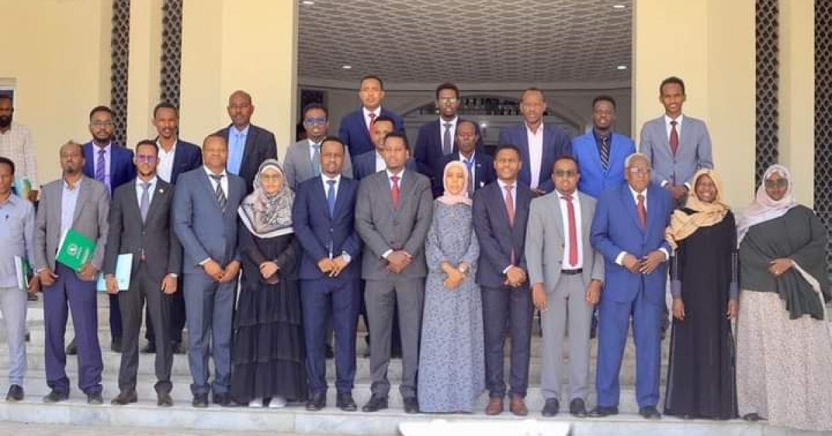 Siminaar ku saabsan Hab-maamuuska dhaqdhaqaaqa xorta ah ee dadka oo ka furmay Muqdisho “SAWIRRO”