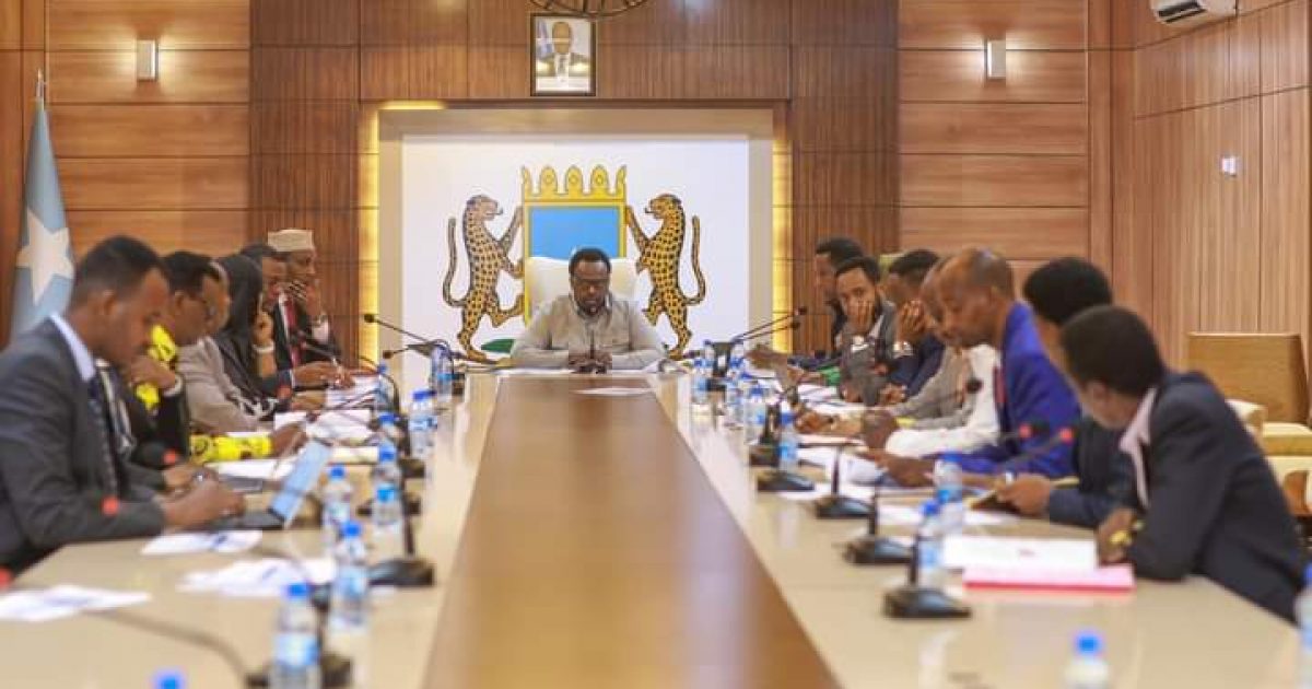 Ra’iisul Wasaare Ku-xigeenka “Xukuumadda waxaa ka go’an in muwaadiniinteeda ku jira xabsiyada Adduunka ay si nabad ah dalkooda ugu soo celiso”