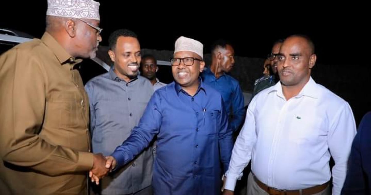 Mas’uuliyiin kala duwan oo Garasbaaley uga qeybgalay kulan looga hadlayay xoojinta Amniga