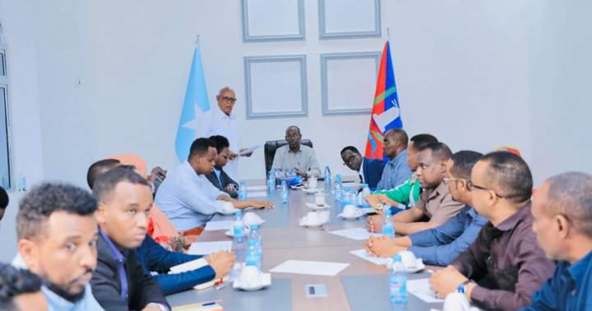 Maamulka Gobolka Banaadir oo ka shiray la dagaallanka burcadda iyo xoojinta Amniga “SAWIRRO”