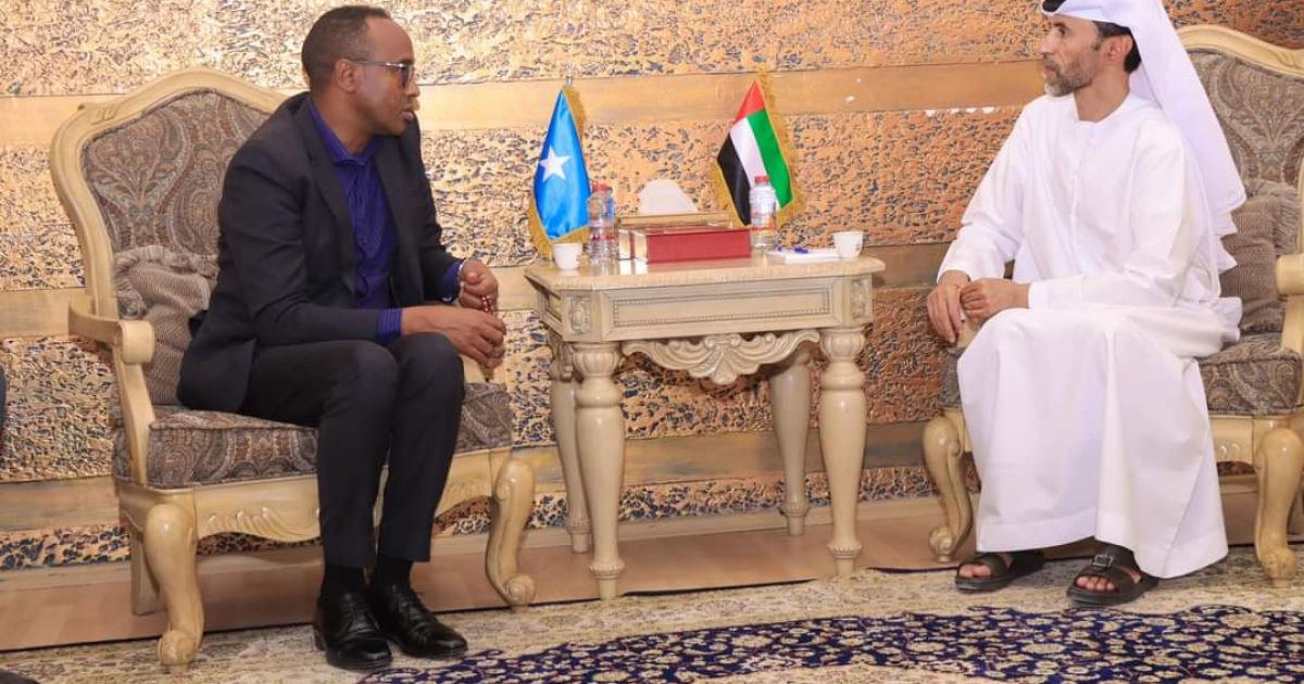 Guddoomiyaha SoDMA oo kulan la qaatay Safiirka Imaaraad-ka