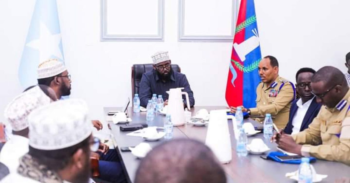 Wasiirka Diinta oo shir guddoomiyay kulan looga hadlayay la dagaallanka waxyaabaha maanka dooriya