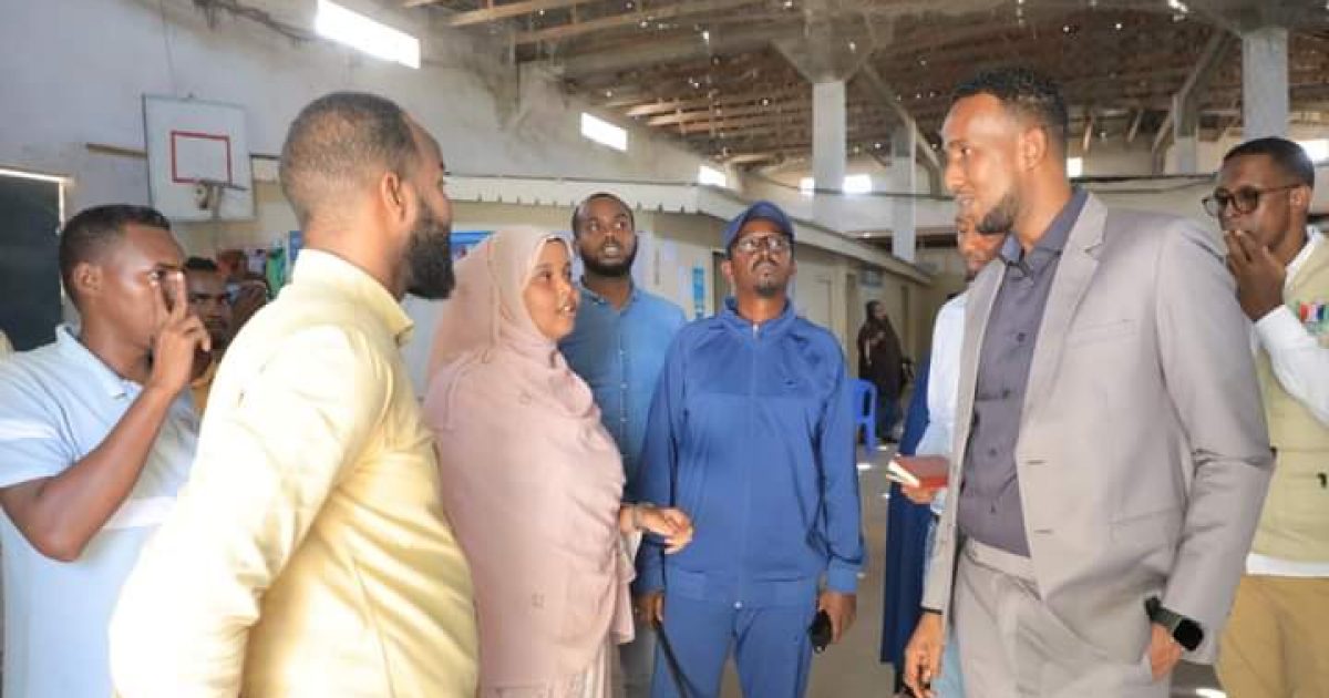 Agaasimaha Caafimadka Gobolka Banaadir oo kormeeray xarumo caafimaad