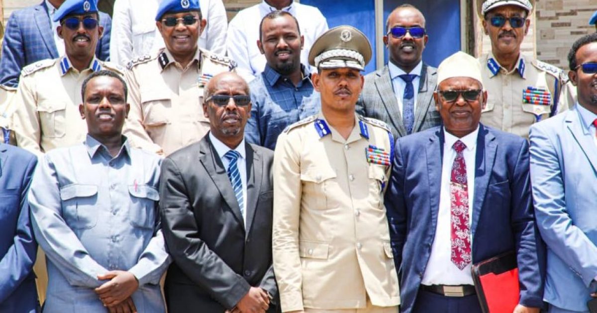 Shir u dhexeeyay taliyeyaasha ciidanka dowlad goboleedyada iyo kan Federaalka oo Kismaayo lagu soo gabangabeeyey