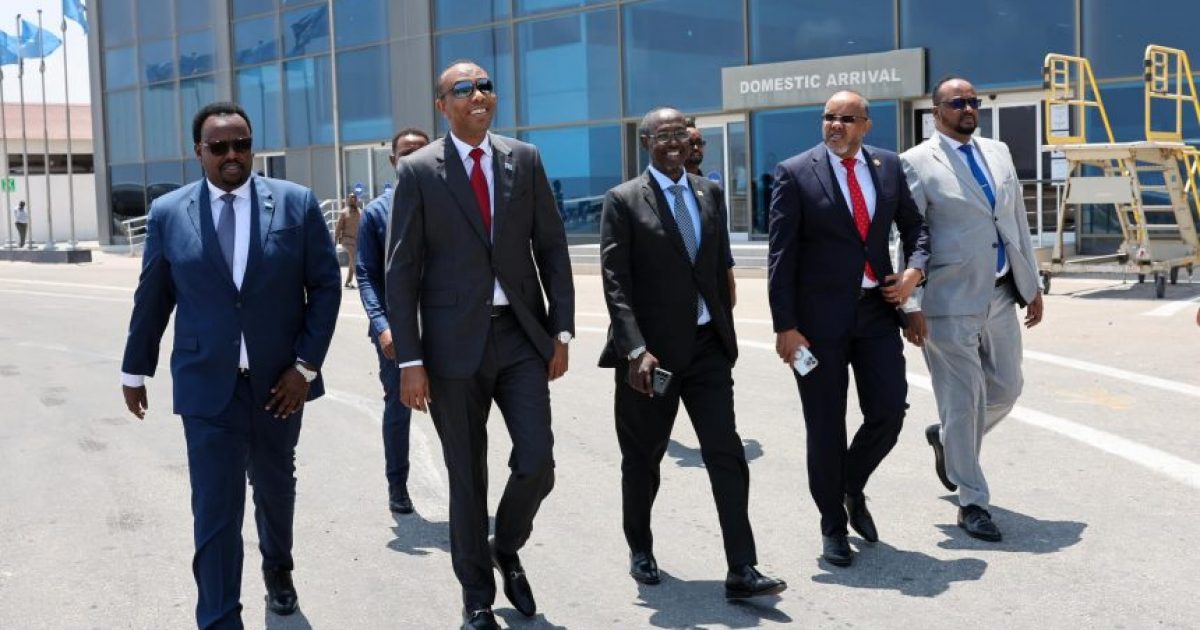 Ra’iisul Wasaaraha XFS iyo wafdi uu hoggaaminayo oo gaaray magaalada Baydhabo