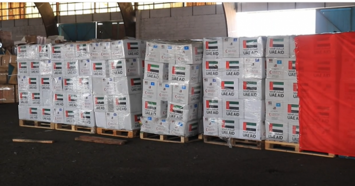 Dowladda Soomaaliya oo Markab sida shixnad gargaar kala wareegtay Imaaraadka Carabta