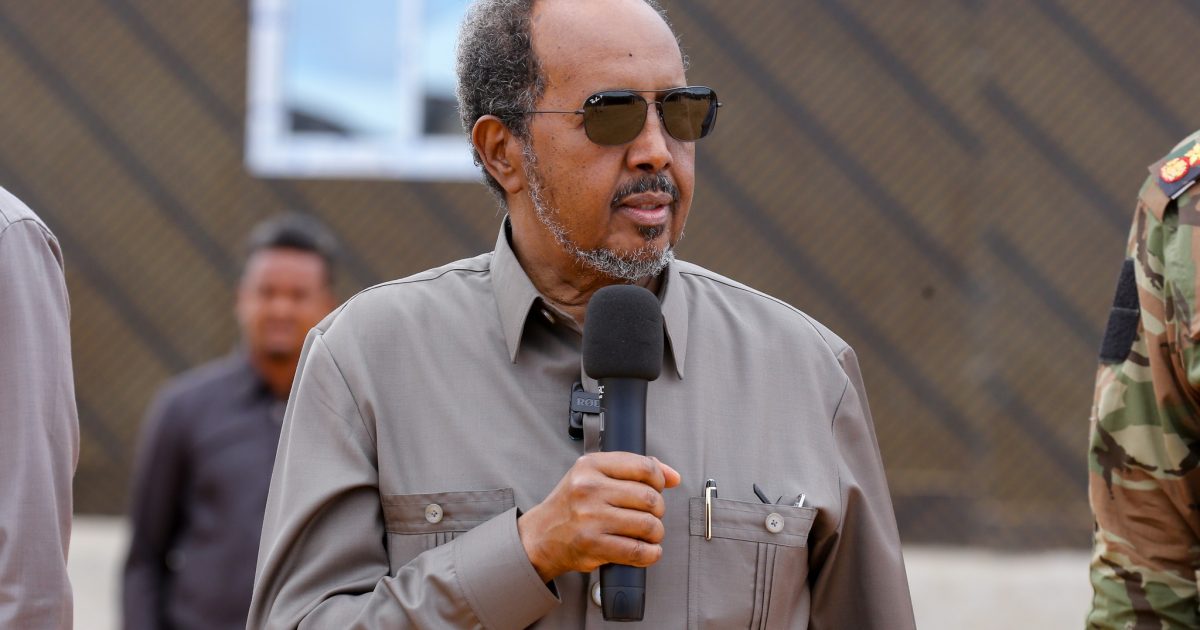 Somali President bans carrying weapons in the capital