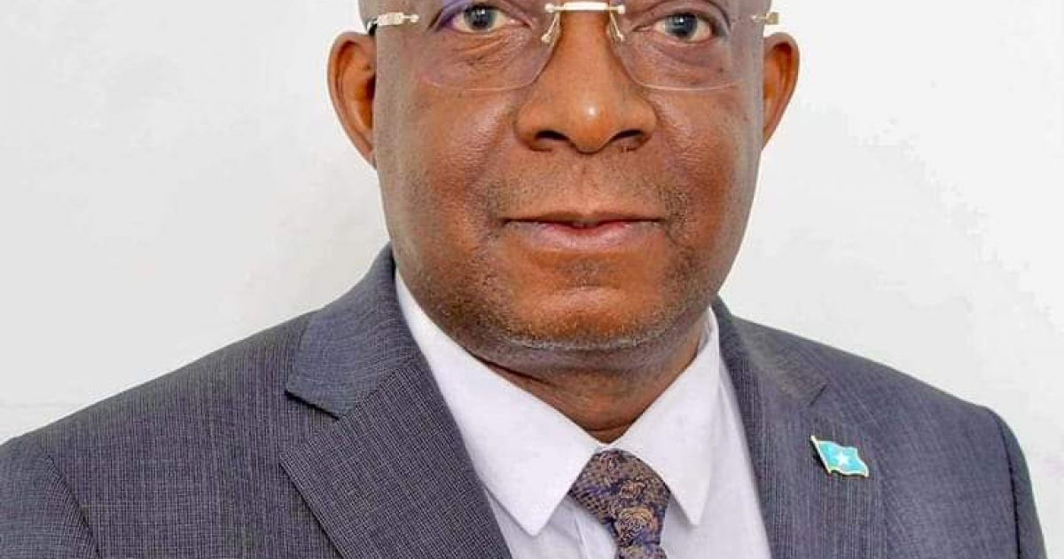 Wasiirka Warfaafinta oo hambalyo u diray tartamayaasha magaalada Dhuusamareeb