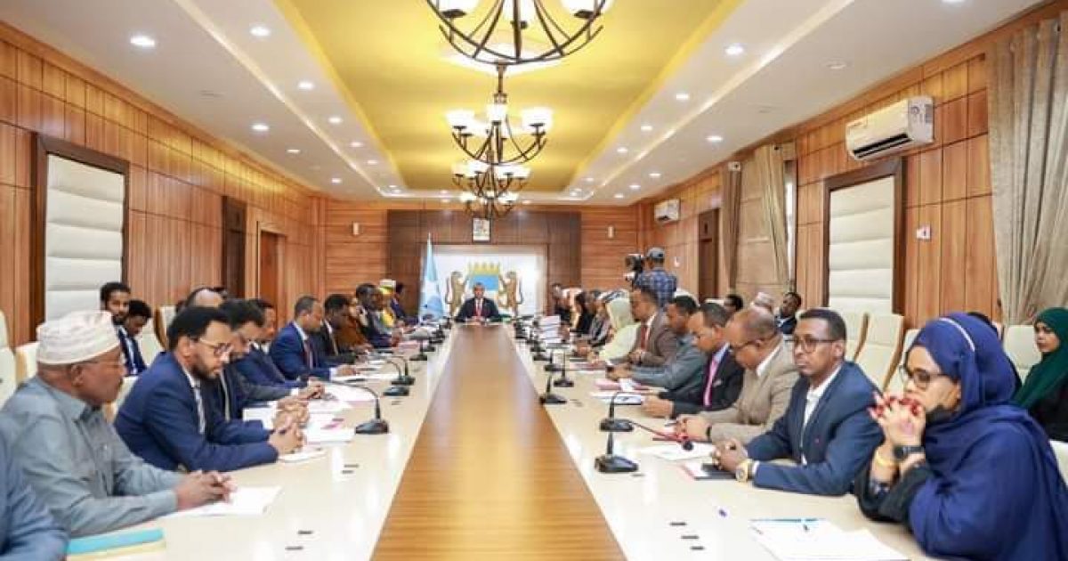 Golaha Wasiirada oo ansixiyay Siyaasadda Qaran ee Qurbajoogta