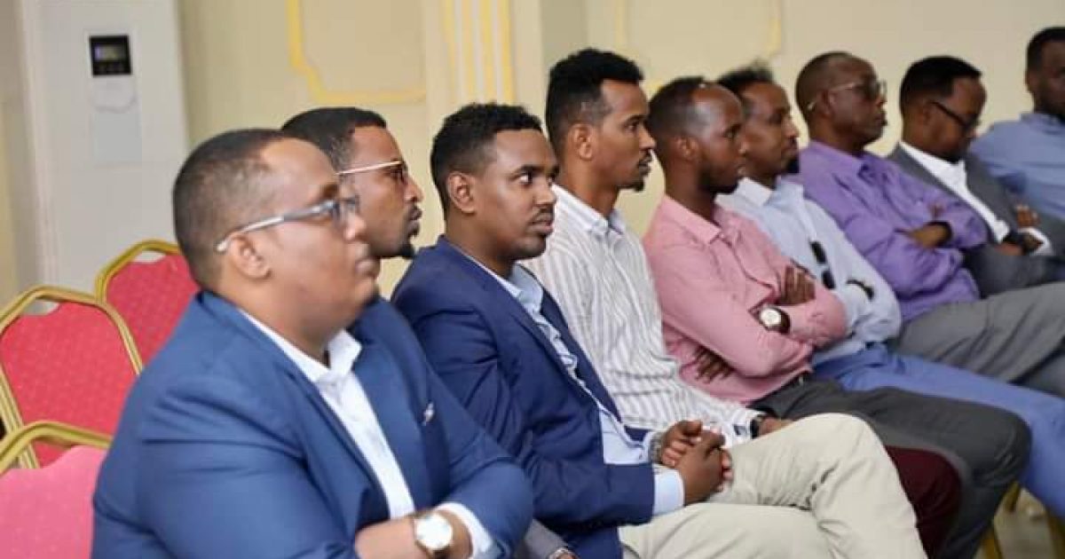 Maamulka Gobolka Banaadir oo ka shiray sare u qaadidda wacyigelinta bulshada “SAWIRRO”