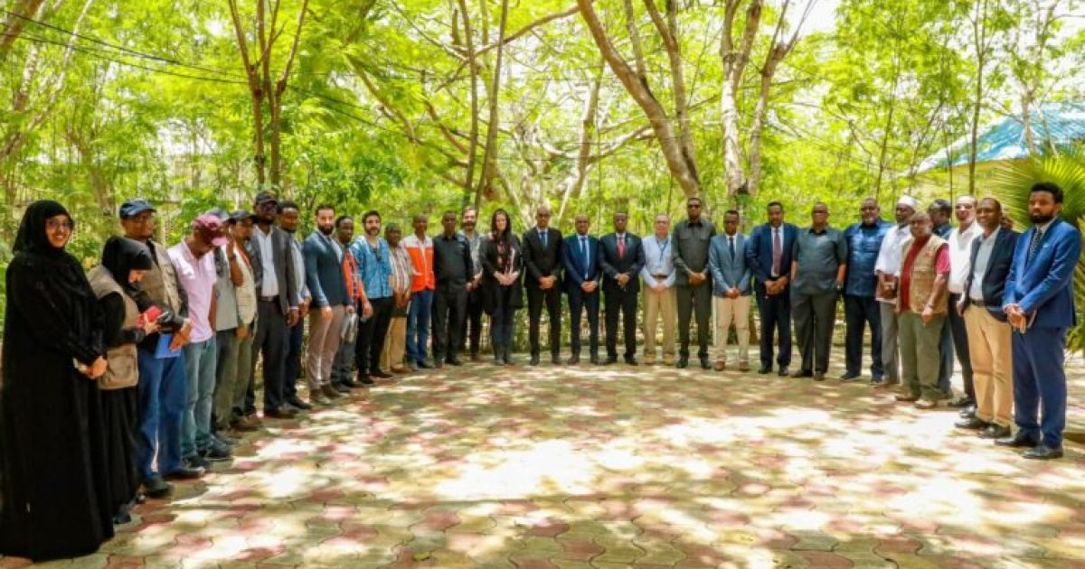 Madaxweynaha Hirshabeelle oo kulan la qaatay madaxda hay’adaha DRC iyo IMC